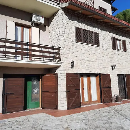 Villamuna Πανσιόν